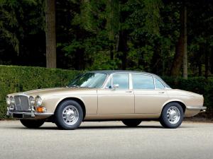 1972 Daimler Double Six